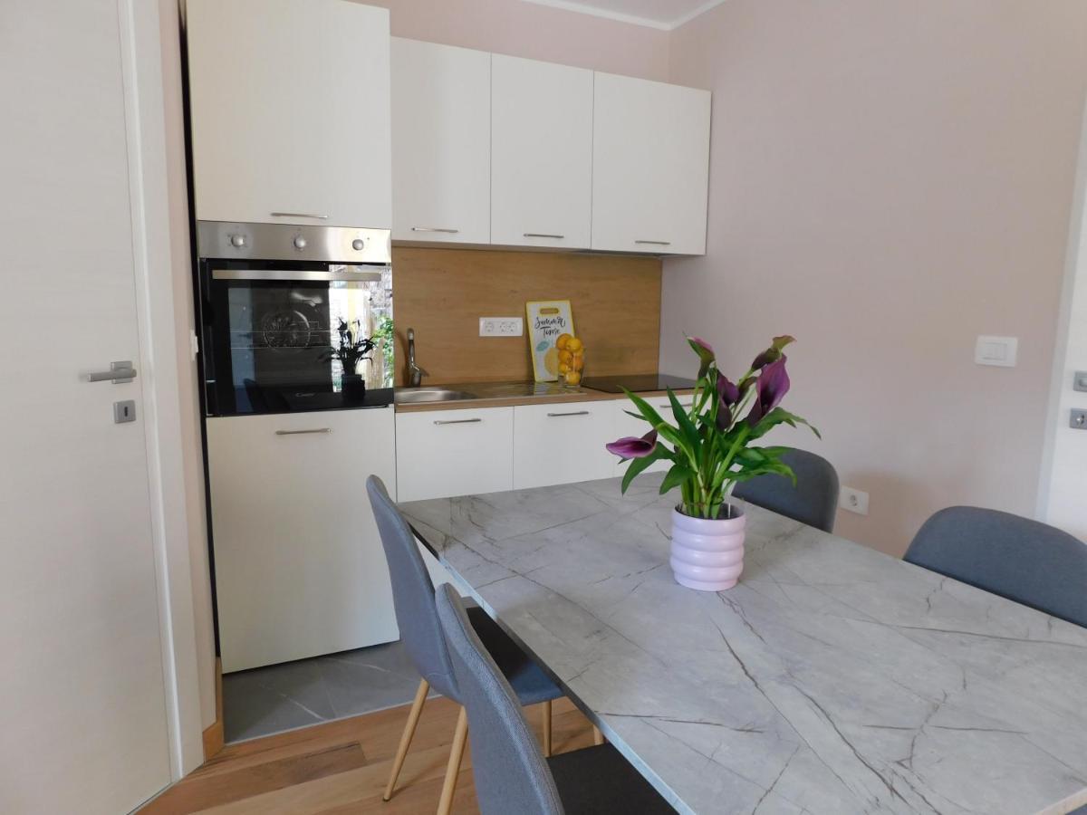 Hisa Limoni Apartamento Koper Exterior foto