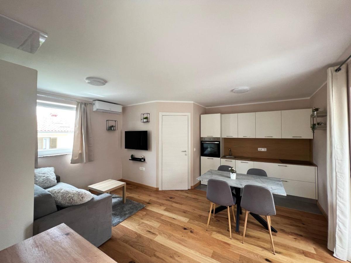 Hisa Limoni Apartamento Koper Exterior foto